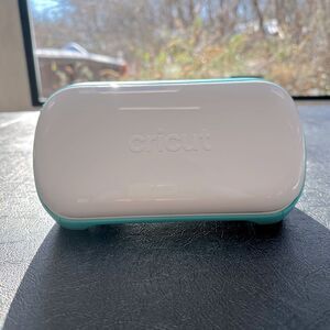 New! Cricut Joy